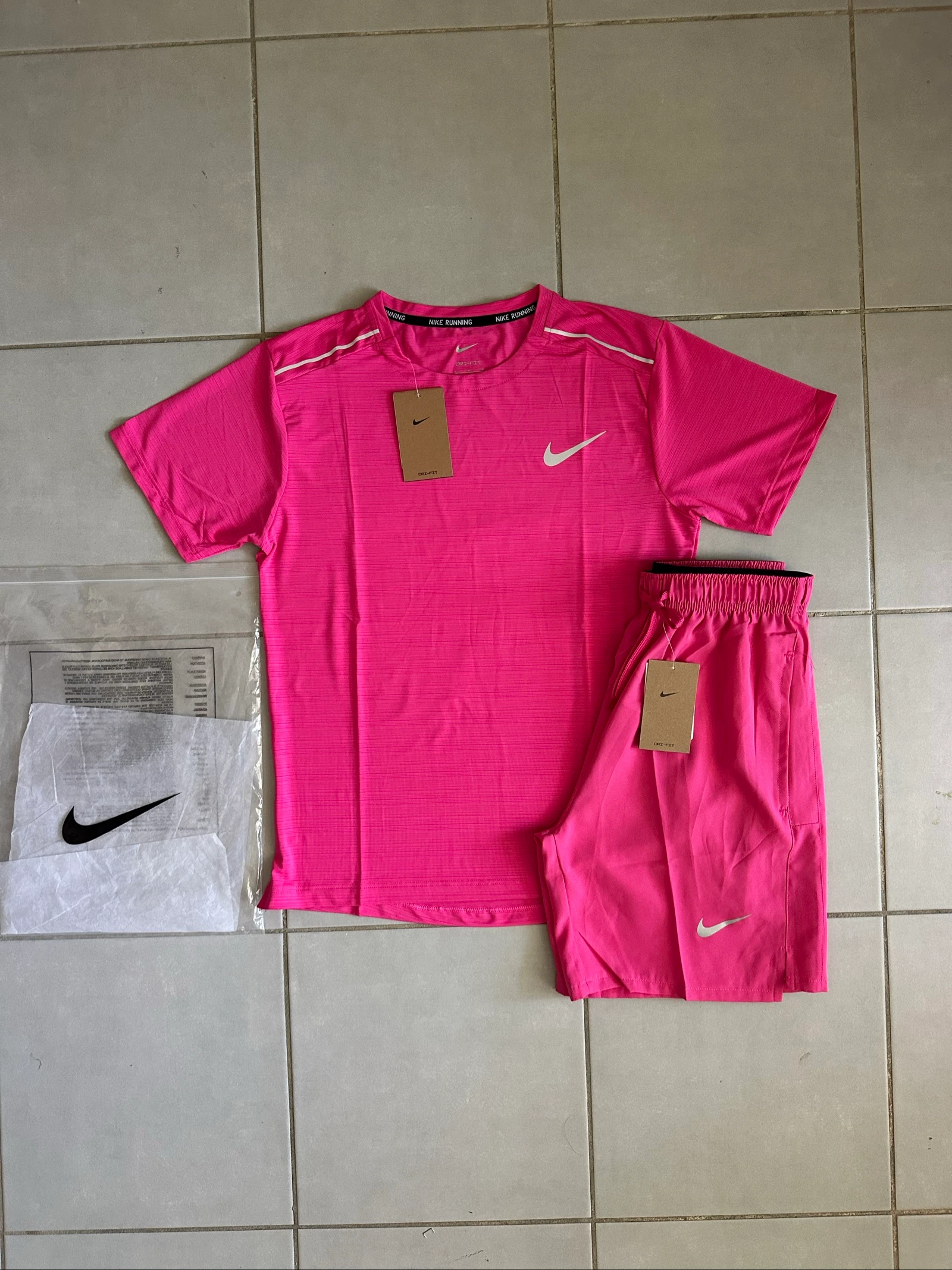 Ensemble Nike rose taille M